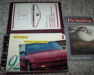 1992 Oldsmobile Toronado Owner's Manual Set