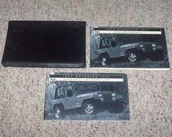 1995 Jeep Wrangler Owner's Manual Set