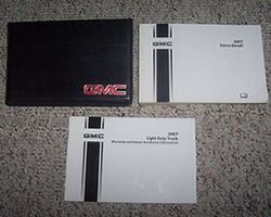 2007 GMC Sierra Denali Owner's Manual Set