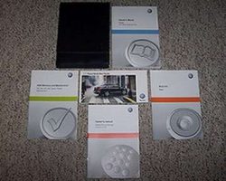 2013 Volkswagen Passat Owner's Operator Manual User Guide Set