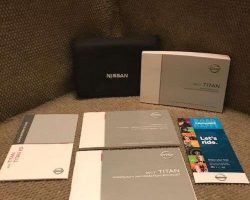 2017 Nissan Titan Owner's Manual Set