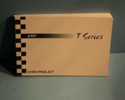 2004 Chevrolet T-Series Truck Owner's Manual