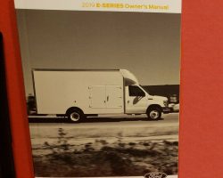 2019 Ford E-Series E-350 & E-450 Owner's Manual