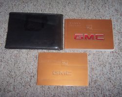 1999 GMC Yukon Denali Owner's Manual Set