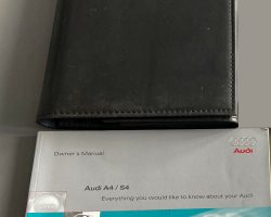 2001 Audi S4 Owner's Manual Set