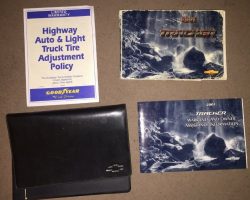 2001 Chevrolet Tracker Owner's Manual Set