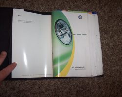 2003 Volkswagen New Beetle Owner's Manual Set