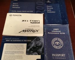 2005 Toyota Corolla Matrix Owner's Manual Set