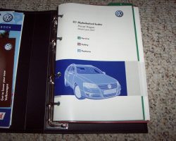 2007 Volkswagen Passat Wagon Owner's Manual Set