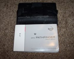 2010 Nissan Pathfinder Owner's Manual Set