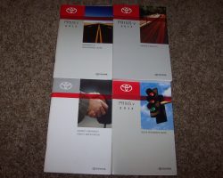 2013 Toyota Prius V Owner's Manual Set