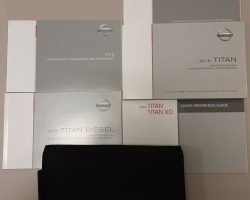 2016 Nissan Titan Owner's Manual Set