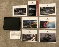 2019 Porsche Macan Owner's Manual Set