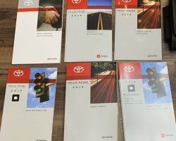 2019 Toyota Prius Prime Owner's Manual Set