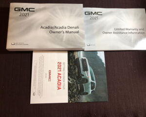 2021 GMC Acadia Owner's Manual Set