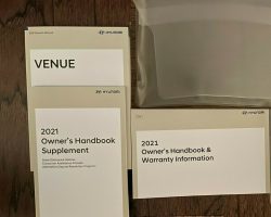 2021 Hyundai Venue Owner's Manual Set