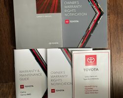 2021 Toyota Camry Owner's Manual Set