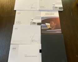 2021 Volvo V90 Cross Country Owner's Manual Set