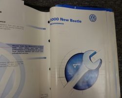 2000 Volkswagen New Beetle Owner's Manual Set