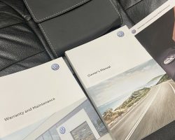 2019 Volkswagen Golf SportsWagen Owner's Manual Set