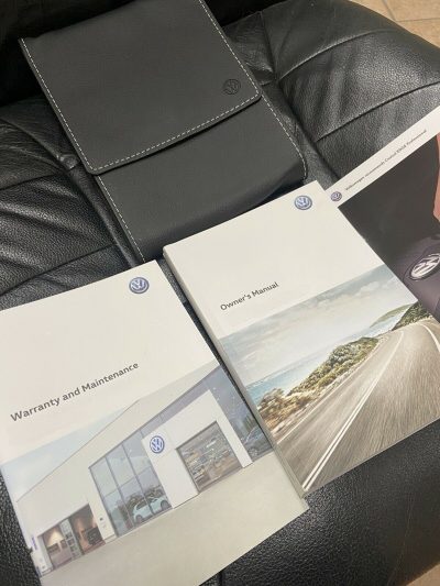 2023 Volkswagen Golf Owner Manual Set